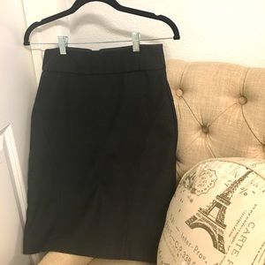 Banana Republic Charcoal Gray Skirt, Size 0